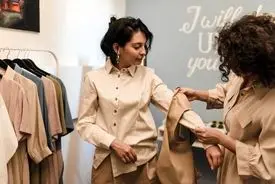 اجاره لباس به دیگران | کسب درآمد از کمد لباس