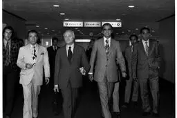 نمایندگانی که از نمایندگی خود خبر نداشتند؛ سازوکار انتخابات در نظام پهلوی

