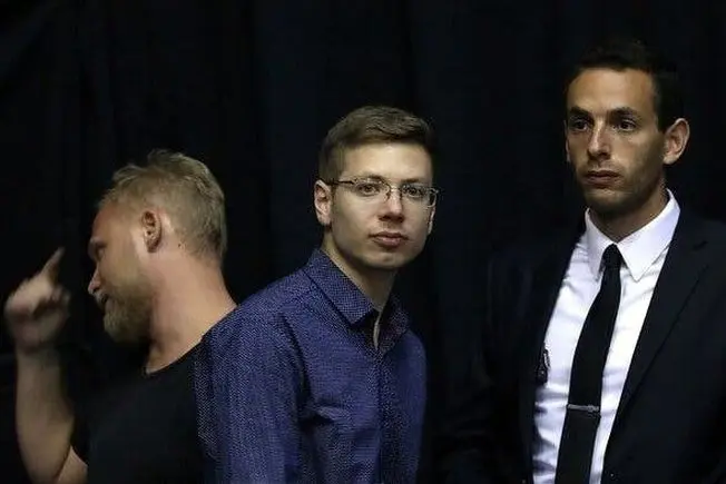 درخواست مشاور ترامپ برای اخراج پسر نتانیاهو از آمریکا و اعزامش به جنگ