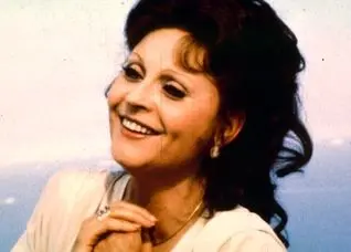 زیبایِ خوش صدایِ ایتالیا درگذشت | روز عزای هنر