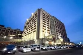 موش‌ها، کرم‌ها و غذای آلوده | جهنم روی زمین؛ همه چیز درباره زندان نیکلاس مادورو