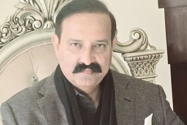 وزیر پاکستان به جرم تجاوز به دختران خردسال در انگلیس بازداشت شد! 