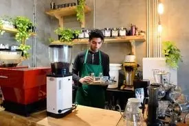 کافه‌های ادایی | انقلاب آرام قهوه در ایران! | فراغت در فنجان