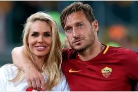 سقف خانه چکه کرد، فرانچسکو توتی و همسر خیانتکارش به دادگاه رفتند!