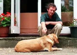 حیوانات در هنگام مرگ با صاحبانشان وداع می‌کنند!