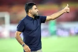 امید روانخواه به ایران برنگشت!