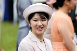 پرنسس خجالتی | زنی که محبوب‌تر از پادشاه است و می‌تواند سلطنت را نجات دهد